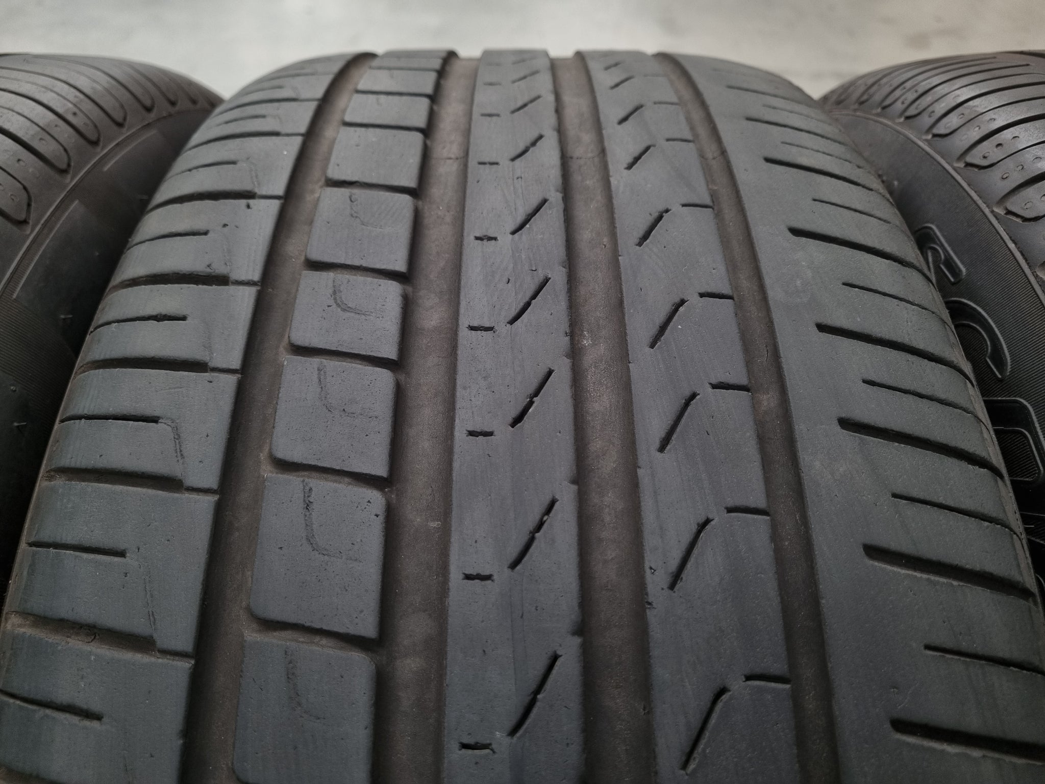Load image into Gallery viewer, Genuine BMW X5 F15 Style 449 Grey 19 Inch Wheels and Tyres Set of 4