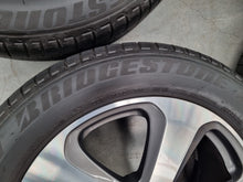 Load image into Gallery viewer, Genuine Mercedes Benz GLC250 X253 19 Inch Wheels and Tyres