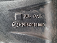 Load image into Gallery viewer, Genuine Mercedes Benz GLC250 X253 19 Inch Wheels and Tyres