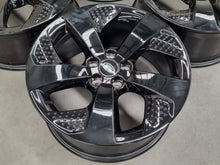 Load image into Gallery viewer, Genuine Range Rover Evoque 2020 Model 18 Inch Alloy Wheels Set of 4