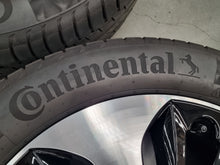 Load image into Gallery viewer, Genuine Mercedes Benz GLA250 H247 19 Inch Wheels and Tyres