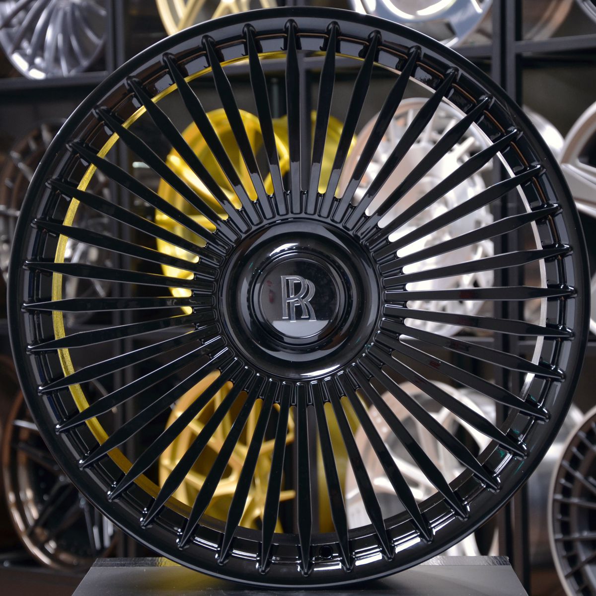 Load image into Gallery viewer, Forged Style 881A 24 Inch Wheels Gloss Black - Rolls-Royce Cullinan