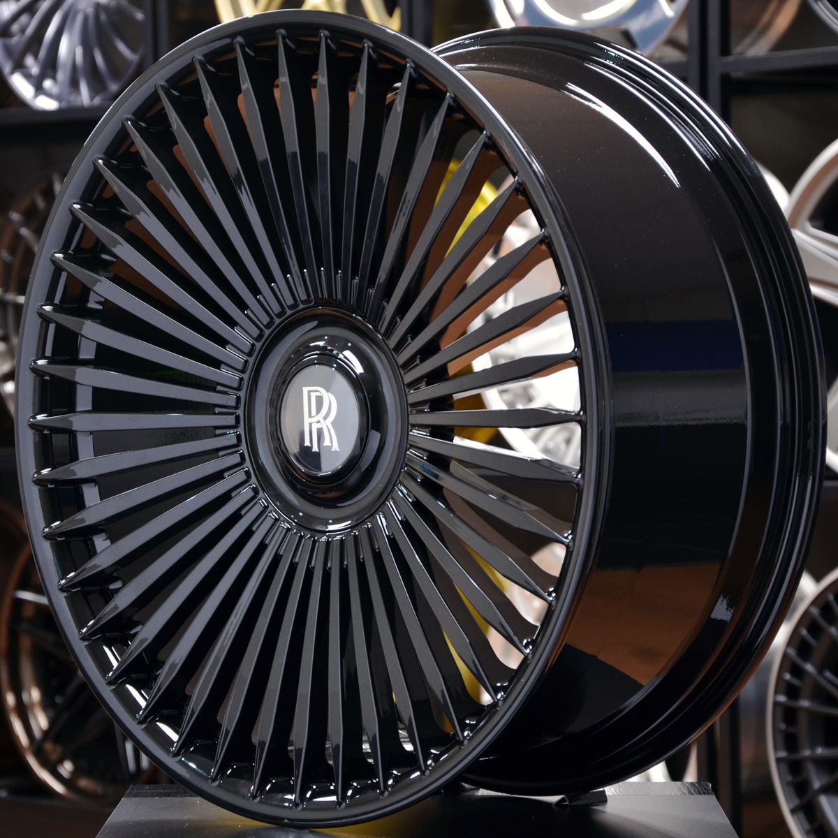 Load image into Gallery viewer, Forged Style 881A 24 Inch Wheels Gloss Black - Rolls-Royce Cullinan