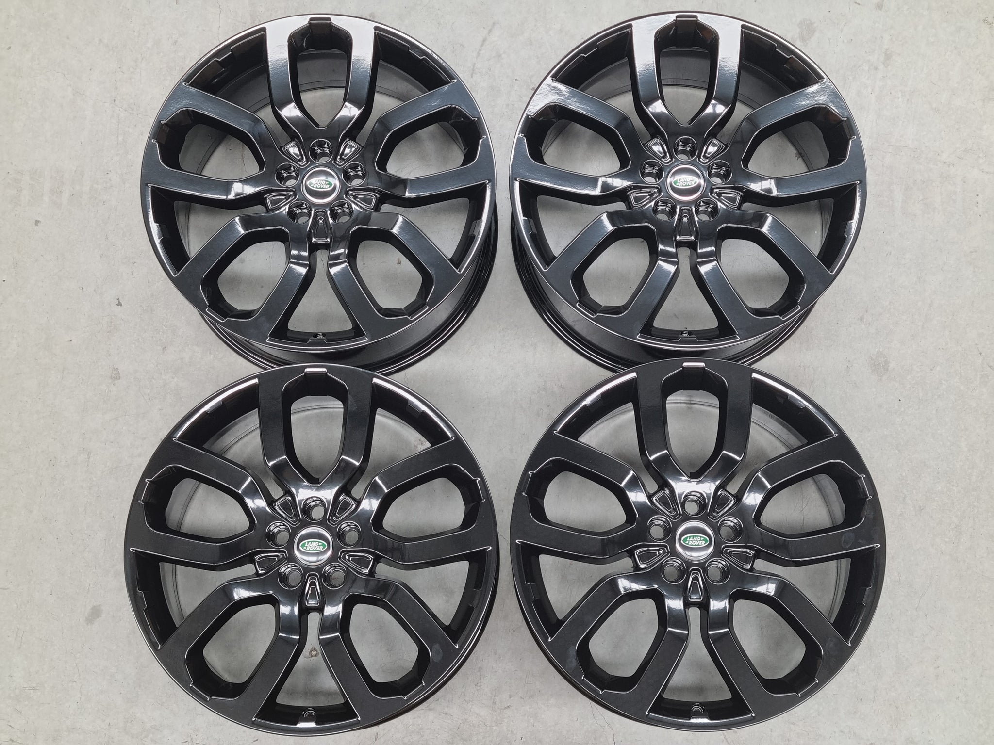 Load image into Gallery viewer, Genuine Range Rover Sport HSE Black 22 Inch Alloy Wheels Set of 4