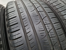 Load image into Gallery viewer, Genuine Range Rover Evoque BJ32 19 Inch Wheels and Tyres Set of 4