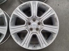 Load image into Gallery viewer, Genuine Range Rover Evoque GJ32 18 Inch Alloy Wheels Set of 4