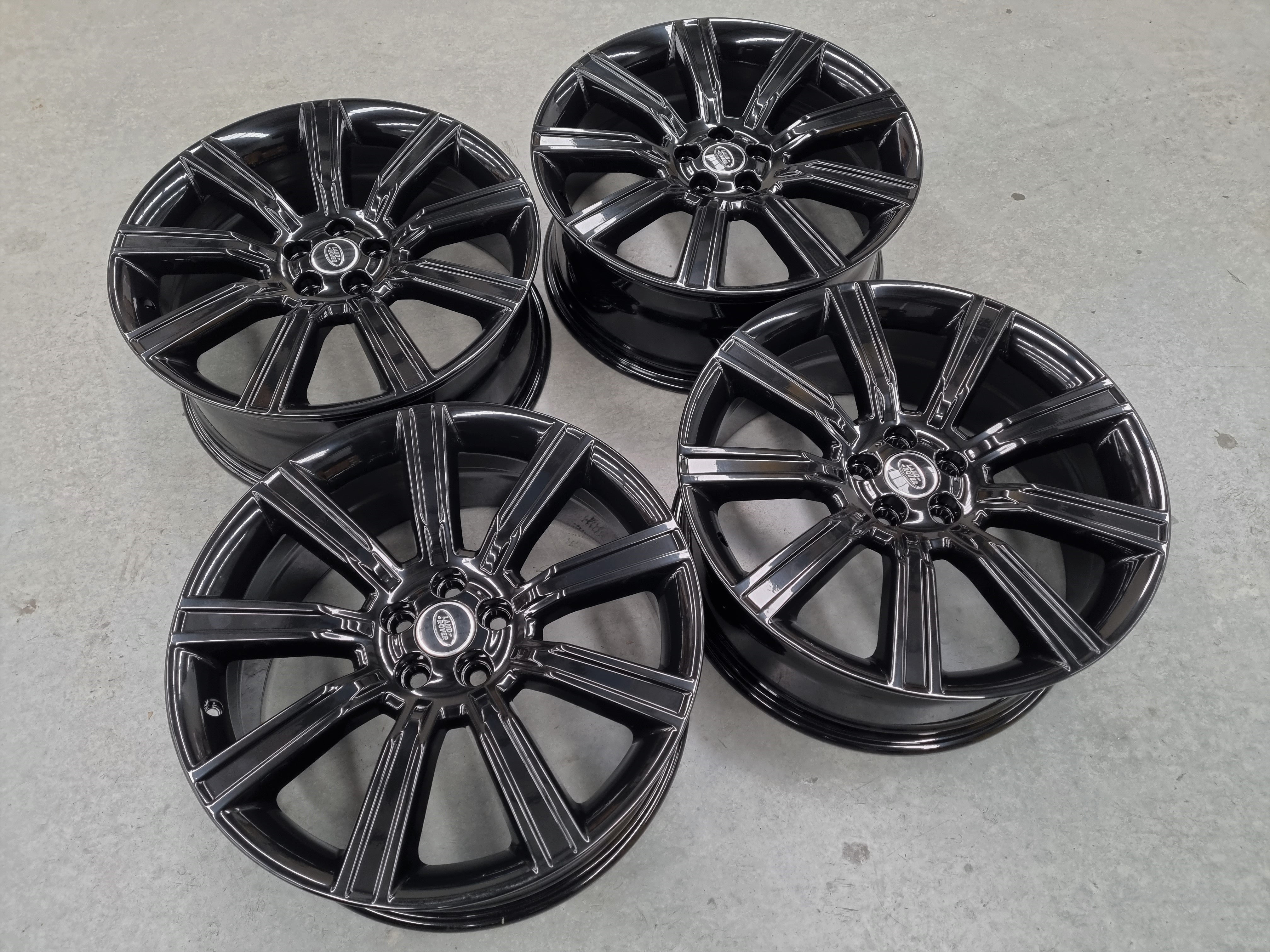 Range rover alloys deals