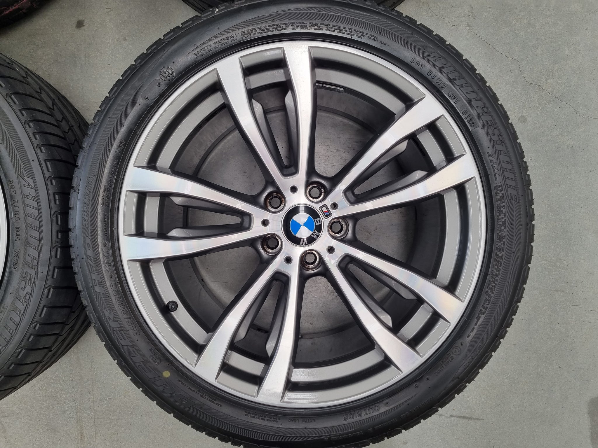 Load image into Gallery viewer, Genuine BMW X5 F15 Style 469M Sport 20 Inch Wheels and Tyres Set of 4