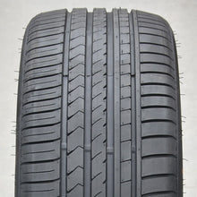 Load image into Gallery viewer, WINRUN R330 255/40R20 100W