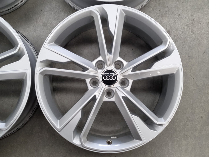 Load image into Gallery viewer, Genuine AUDI Q3 2021 Model 19 Inch Silver Alloy Wheels Set of 4