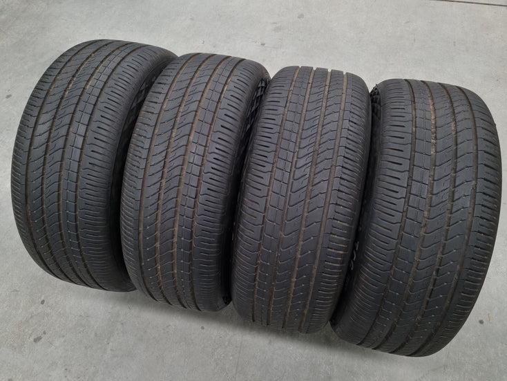 Load image into Gallery viewer, Genuine Range Rover Velar J8A2 19 Inch Wheels and Tyres Set of 4