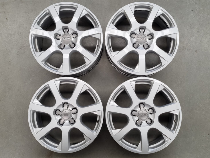 Load image into Gallery viewer, Genuine AUDI 17x8 ET39 5/112 025G Wheels Set of 4
