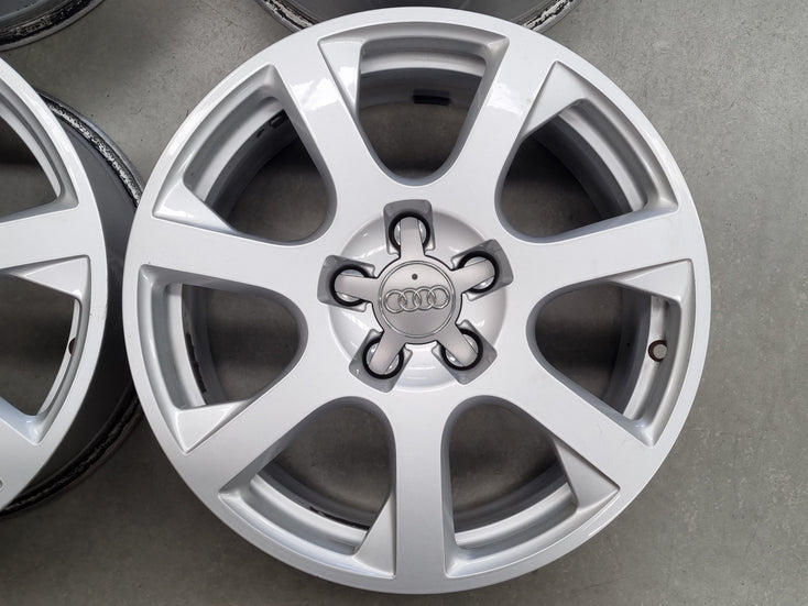 Load image into Gallery viewer, Genuine AUDI 17x8 ET39 5/112 025G Wheels Set of 4