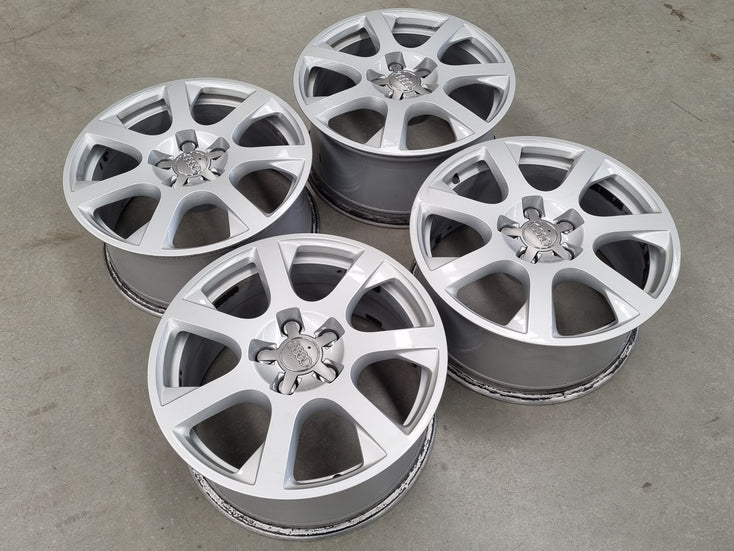 Load image into Gallery viewer, Genuine AUDI 17x8 ET39 5/112 025G Wheels Set of 4