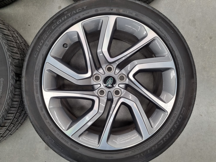 Load image into Gallery viewer, Genuine Range Rover Sport 21 Inch JK62 Grey Machined Wheels and Tyres Set of 4