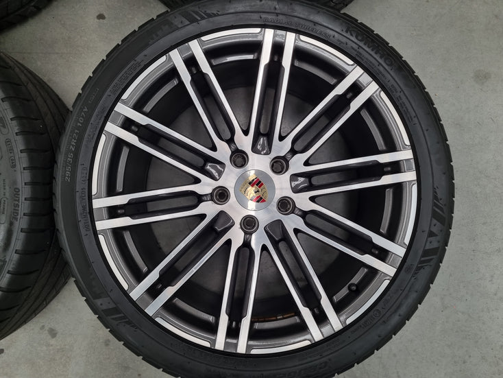 Load image into Gallery viewer, Genuine Porsche Cayenne Turbo 21 Inch Wheels and Tyres Set of 4