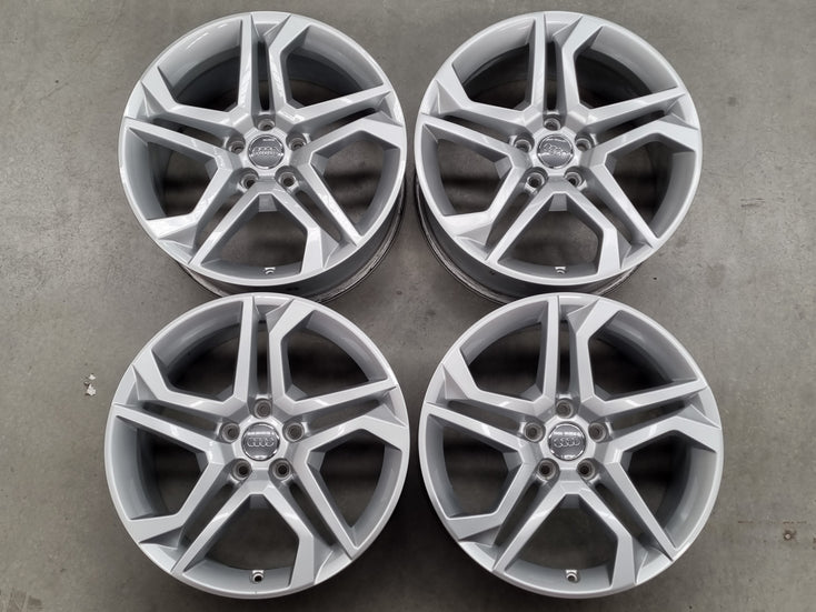 Load image into Gallery viewer, Genuine AUDI 18x8 ET39 5/112 025BD Wheels Set of 4