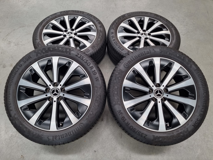 Load image into Gallery viewer, Genuine Mercedes Benz GLB X247 19 Inch Wheels and Tyres Set of 4