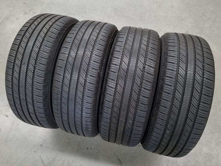 Load image into Gallery viewer, Genuine Land Rover Discovery Sport 19 Inch Wheels and Tyres Set of 4