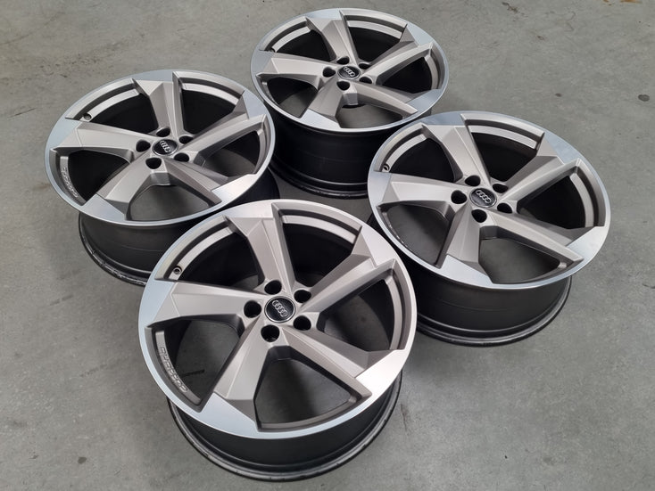 Load image into Gallery viewer, Genuine AUDI Q7 Model 4M Quattro Design 20 Inch Alloy Wheels Set of 4