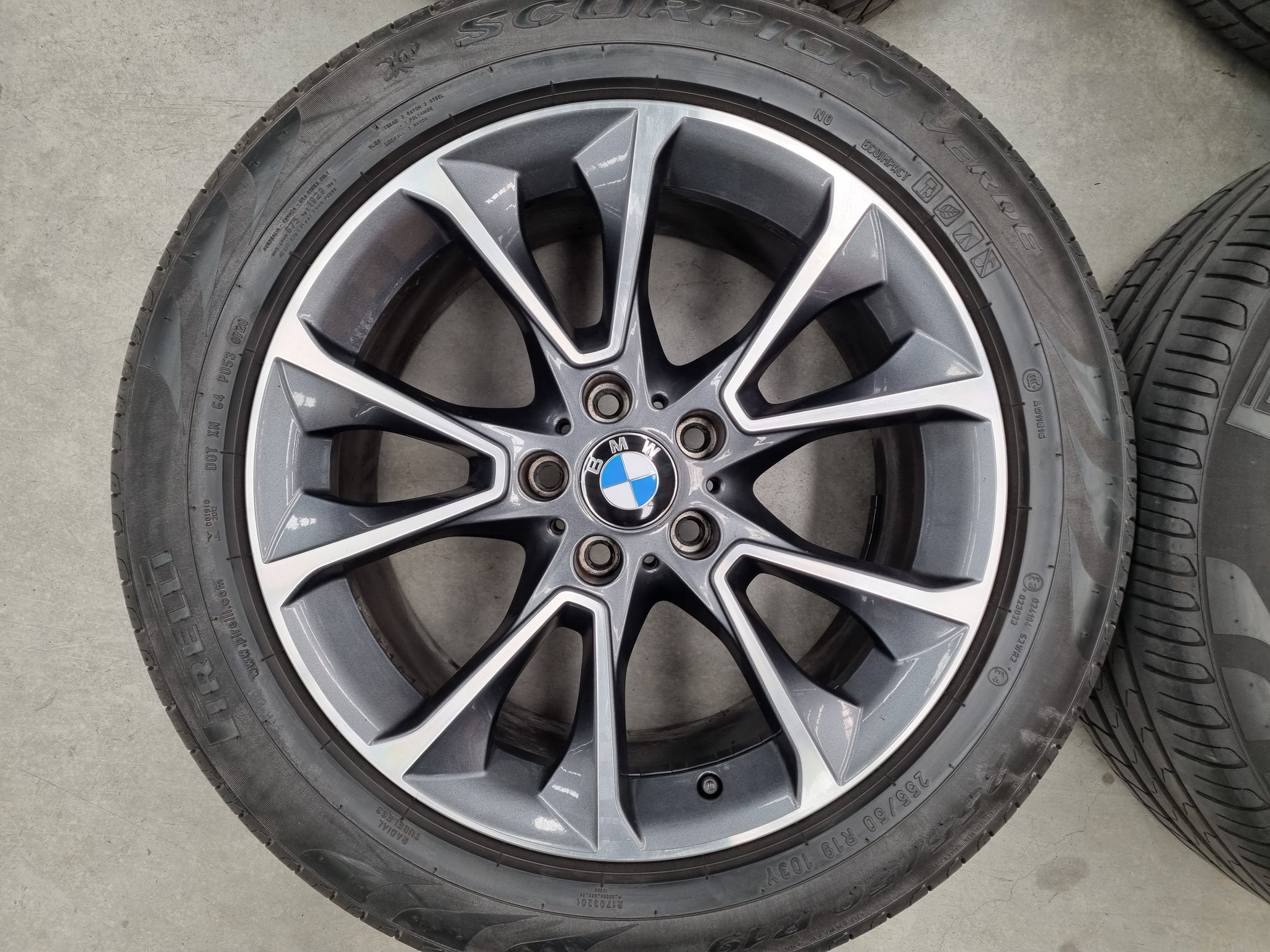Load image into Gallery viewer, Genuine BMW X5 F15 Style 449 Grey 19 Inch Wheels and Tyres Set of 4
