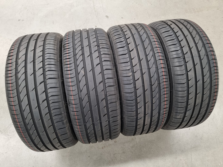 Load image into Gallery viewer, Genuine Mercedes Benz V-Class Viano Vito 19 Inch Wheels and Tyres Set of 4