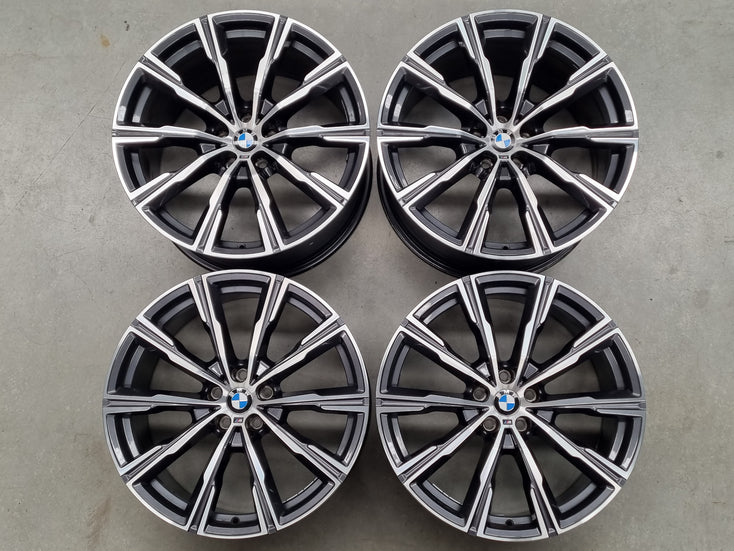 Load image into Gallery viewer, Genuine BMW X5 G05 and X6 G06 Style M740 20 Inch Alloy Wheels Set of 4