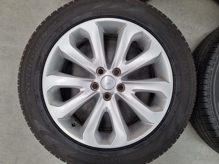 Load image into Gallery viewer, Genuine Range Rover Sport 20 Inch Silver CK52DA Wheels and Tyres Set of 4