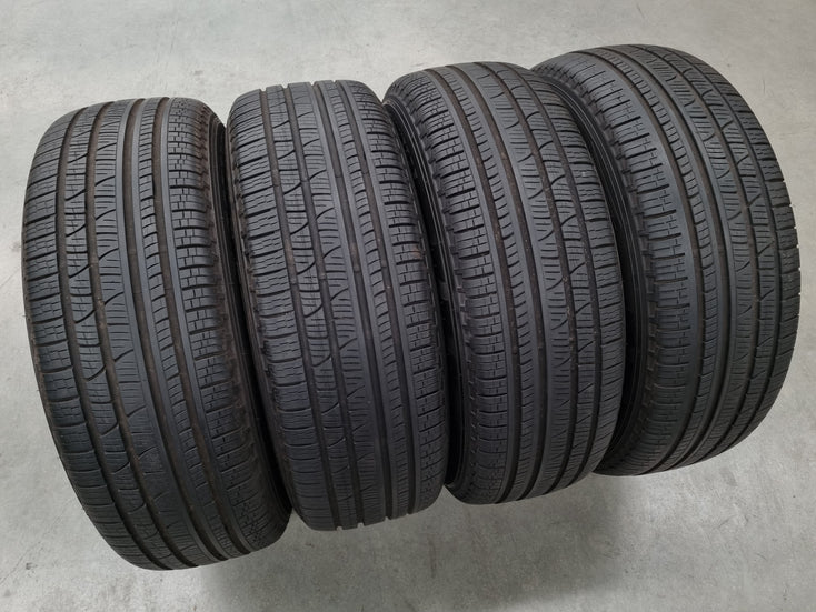Load image into Gallery viewer, Genuine Range Rover Sport 20 Inch Silver CK52DA Wheels and Tyres Set of 4