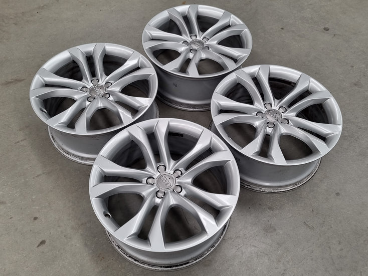 Load image into Gallery viewer, Genuine AUDI SQ5 20 Inch Silver Alloy Wheels Set of 4