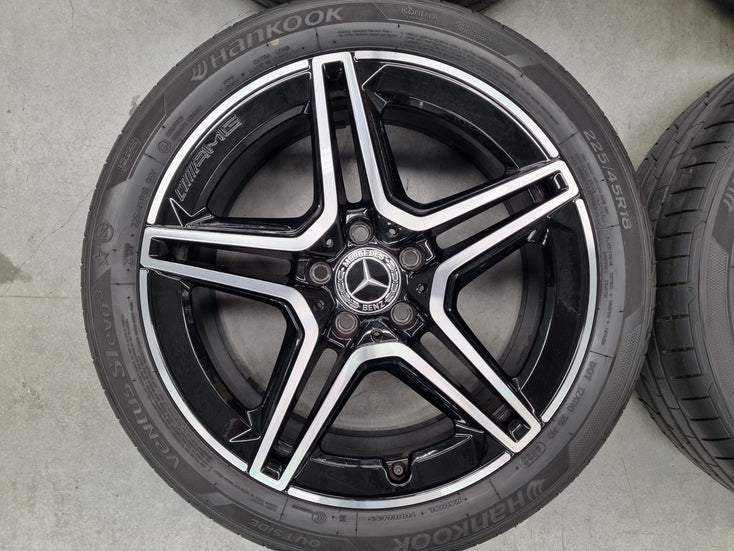 Load image into Gallery viewer, Genuine Mercedes Benz AMG A250 W177 18 Inch Wheels and Tyres Set of 4