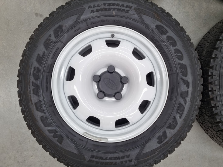 Load image into Gallery viewer, Genuine Land Rover Defender L663 Steel White 18 Inch Wheels and Tyres Set of 5