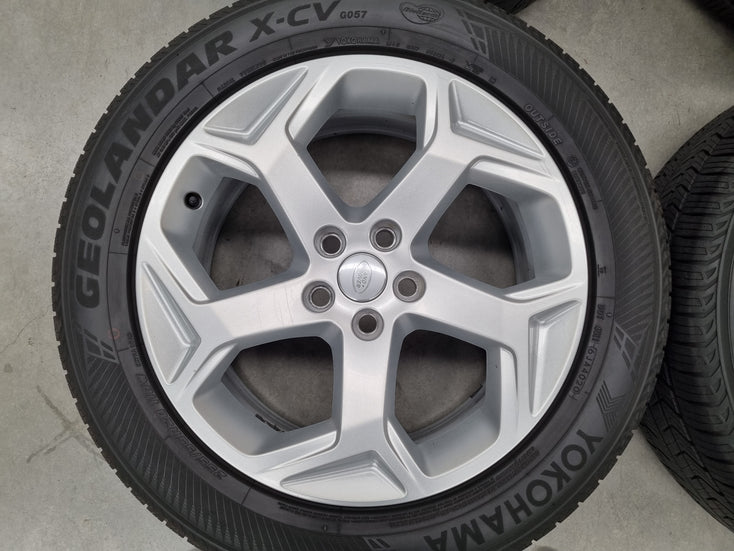 Load image into Gallery viewer, Genuine Range Rover Sport 2021 20 Inch Silver Wheels and Tyres Set of 4