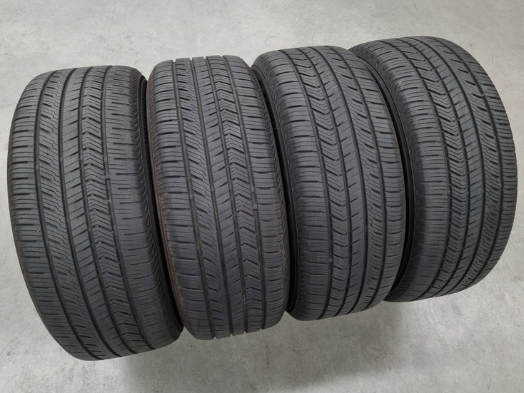 Load image into Gallery viewer, Genuine Range Rover Sport 2021 20 Inch Silver Wheels and Tyres Set of 4