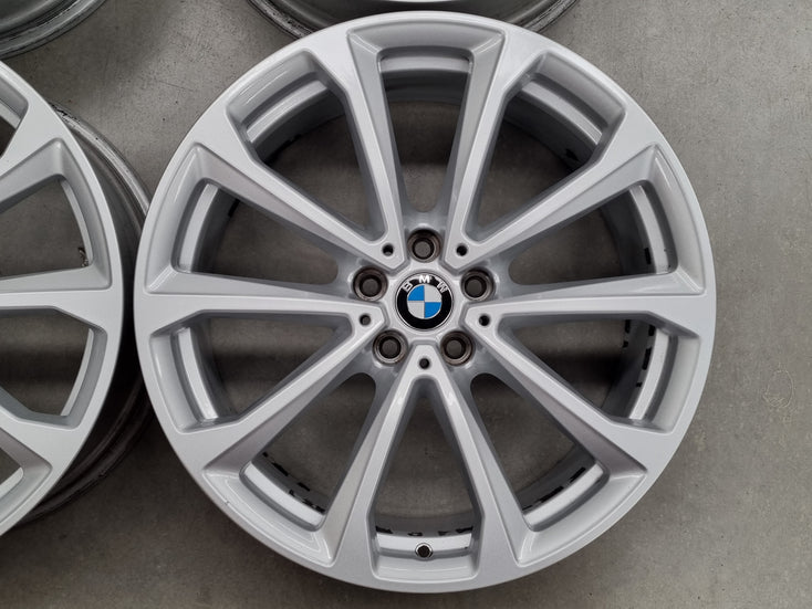 Load image into Gallery viewer, Genuine BMW X7 G07 Style 750 20 Inch Silver Alloy Wheels Set of 4