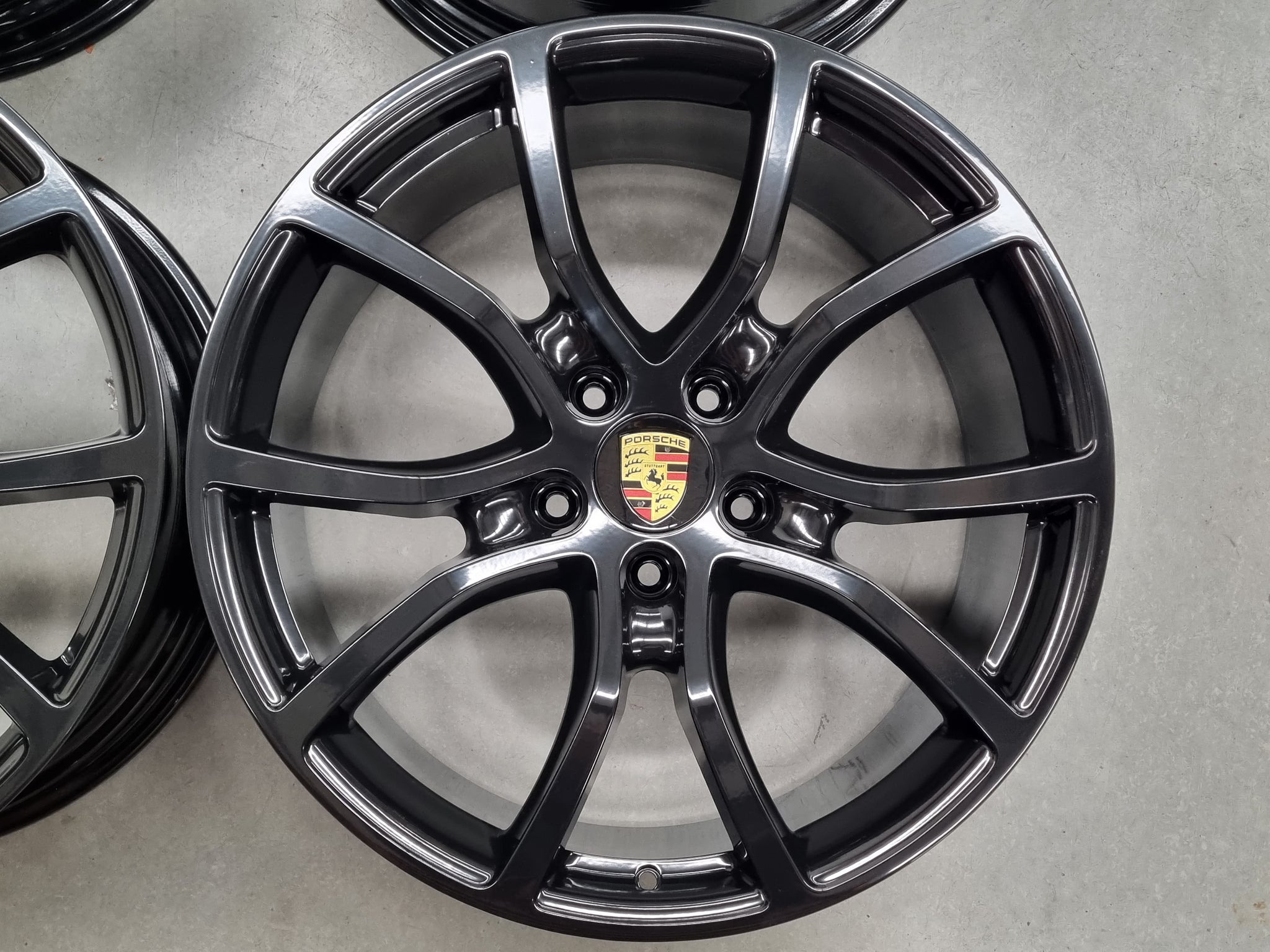 Genuine Porsche Cayenne 2020 Turbo 21 Inch Black Wheels Set of 4 ...