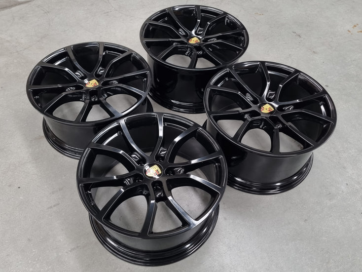 Load image into Gallery viewer, Genuine Porsche Cayenne 2020 Turbo 21 Inch Black Wheels Set of 4
