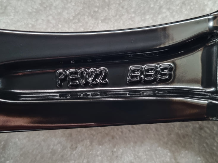 Load image into Gallery viewer, Genuine Porsche Cayenne 2020 Turbo 21 Inch Black Wheels Set of 4