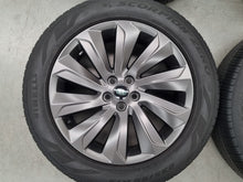 Load image into Gallery viewer, Genuine Land Rover Discovery Sport 19 Inch LK72 Wheels and Tyres Set of 4
