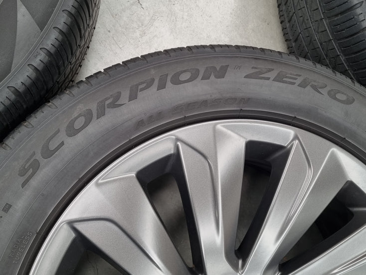 Load image into Gallery viewer, Genuine Land Rover Discovery Sport 19 Inch LK72 Wheels and Tyres Set of 4