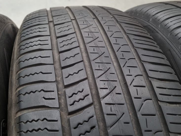 Load image into Gallery viewer, Genuine Land Rover Discovery Sport 19 Inch LK72 Wheels and Tyres Set of 4