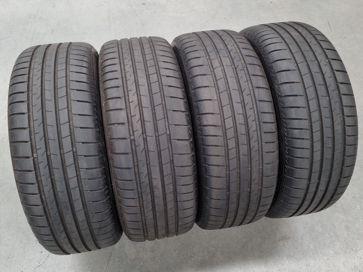 Load image into Gallery viewer, Genuine AUDI Q3 F3 Model 18 Inch Wheels and Tyres Set of 4