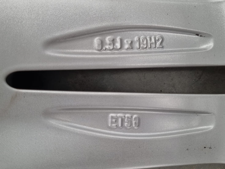 Load image into Gallery viewer, Genuine Porsche Cayenne 19 Inch Wheels and Pirelli Tyres Set of 4