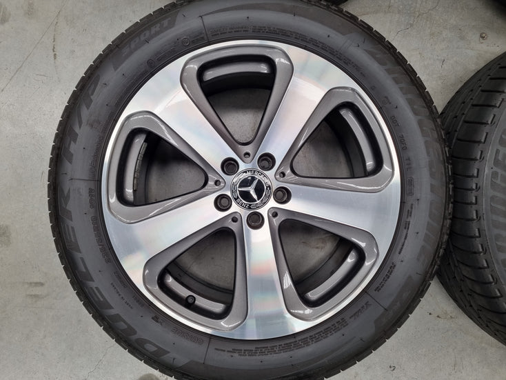 Load image into Gallery viewer, Genuine Mercedes Benz GLC250 X253 19 Inch Wheels and Tyres