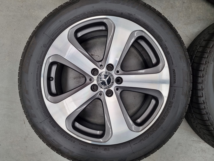 Load image into Gallery viewer, Genuine Mercedes Benz GLC250 X253 19 Inch Wheels and Tyres