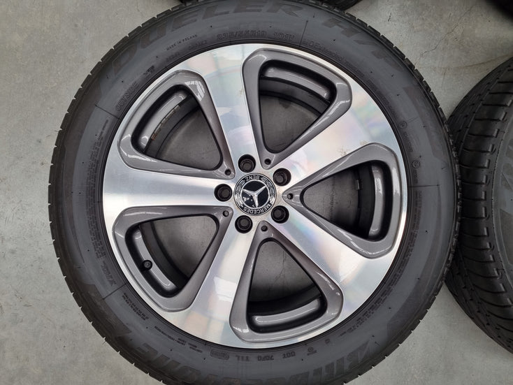 Load image into Gallery viewer, Genuine Mercedes Benz GLC250 X253 19 Inch Wheels and Tyres