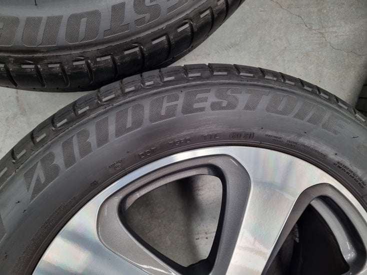 Load image into Gallery viewer, Genuine Mercedes Benz GLC250 X253 19 Inch Wheels and Tyres