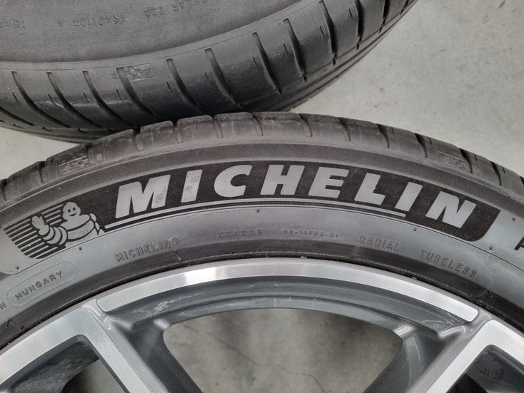 Load image into Gallery viewer, Genuine Mercedes Benz GLE Coupe C292 AMG 21 Inch Wheels and Tyres Set of 4