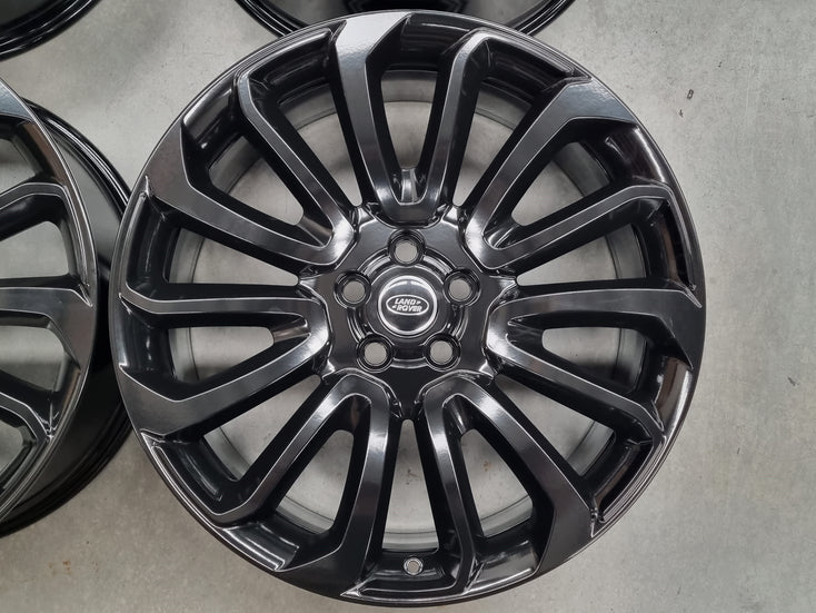 Load image into Gallery viewer, Genuine Range Rover Vogue Turbine Black 22 Inch Alloy Wheels Set of 4