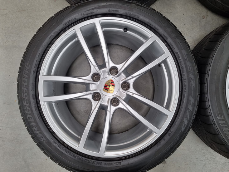 Load image into Gallery viewer, Genuine Porsche Cayenne 2021 Sport 20 Inch Wheels and Tyres Set of 4
